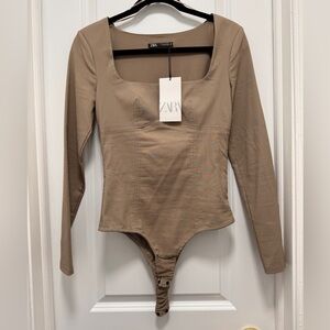 NWT Zara Beige Bodysuit with Square Neck Size S
